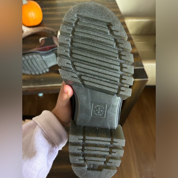 Doc Martens Boots! - Picture 2 of 4